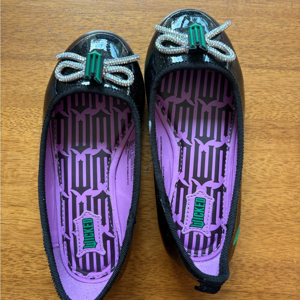 Wicked sparkly Black and Green Kids Dress Shoes